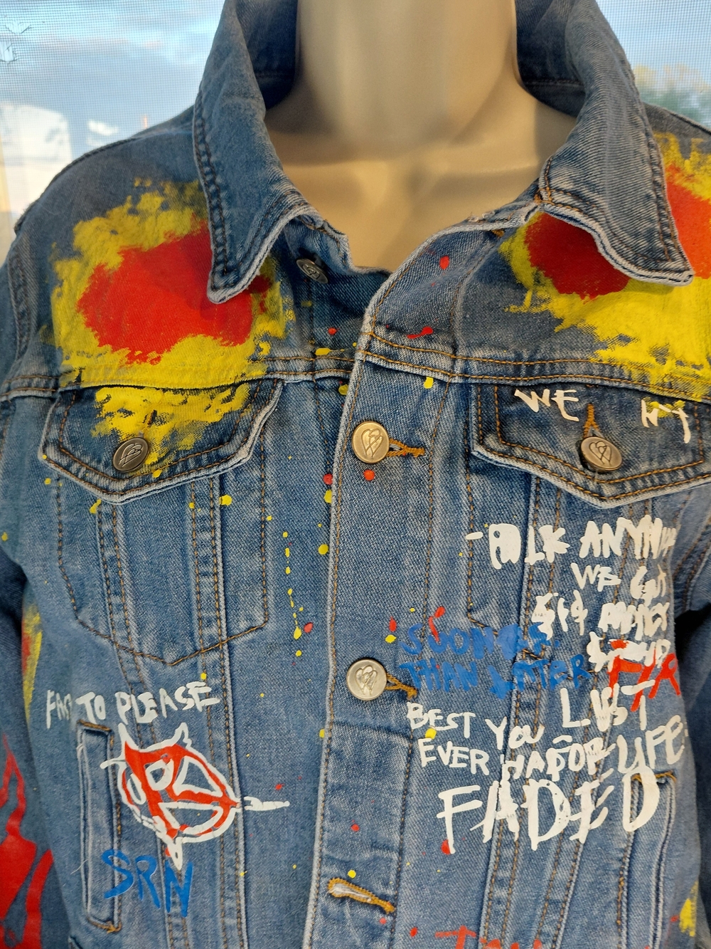 Boutique Hand Painted Denim Jacket with Graffiti Art Detail. EUC. Size M. - Picture 10 of 13